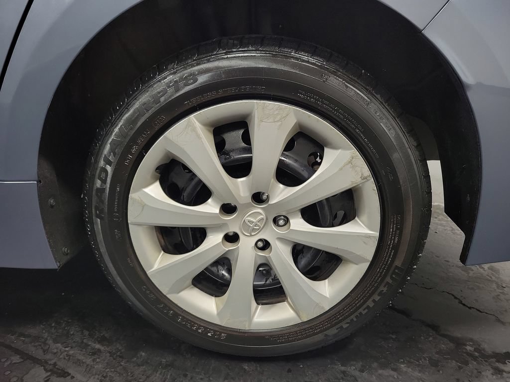 Used 2024 Toyota Corolla LE FWD image 10