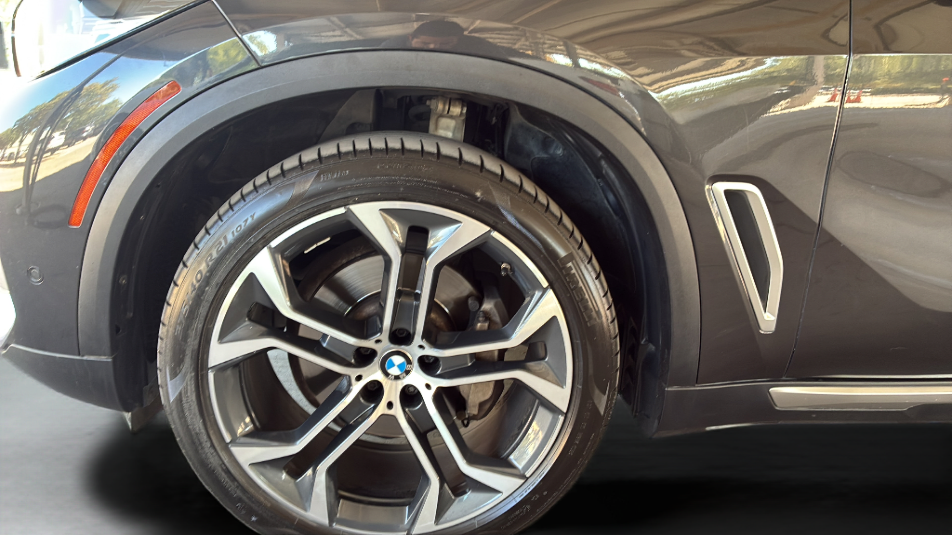 Used 2021 BMW X5 sDrive40i w/ Premium Package 2 RWD image 9