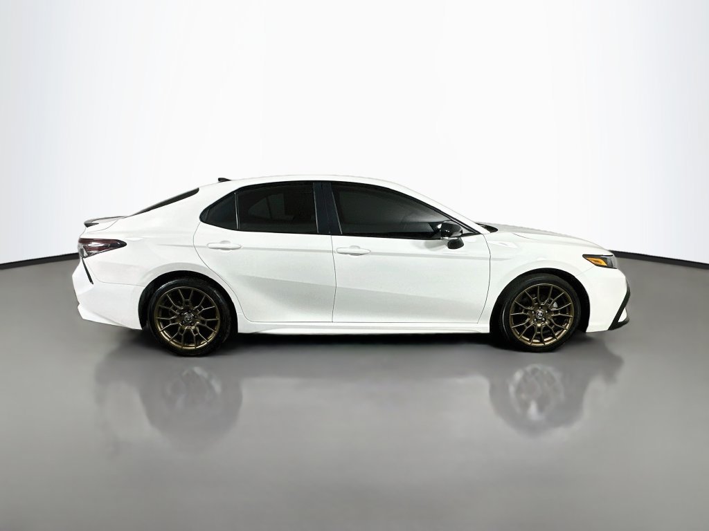 Used 2023 Toyota Camry SE FWD image 7