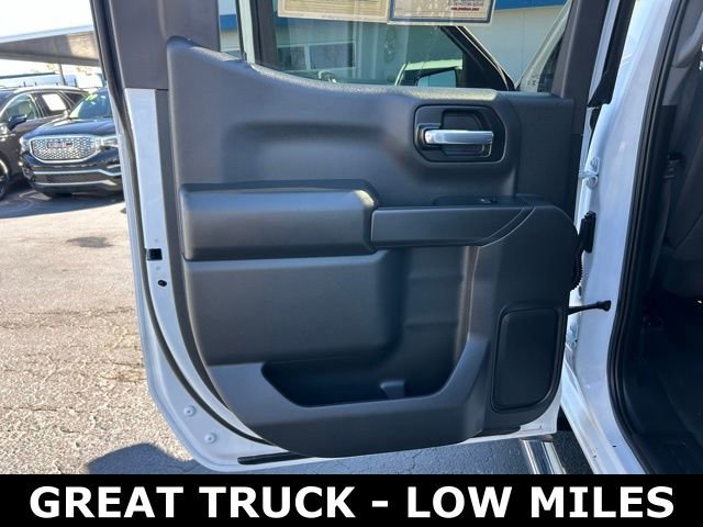 Used 2025 Chevrolet Silverado 1500 Custom image 13