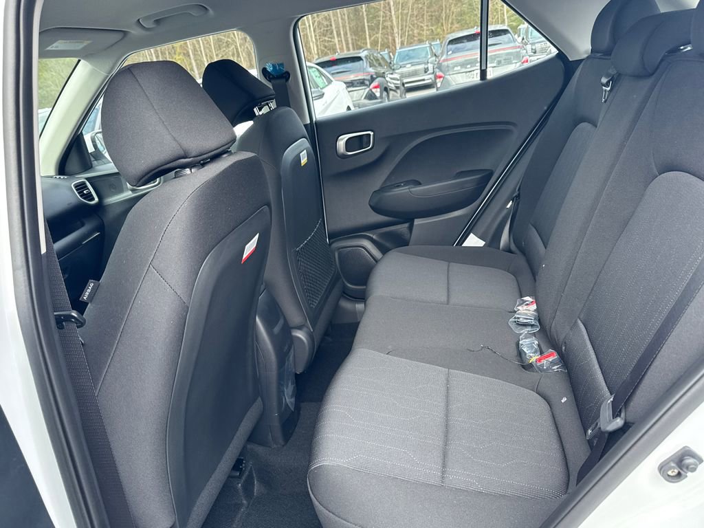 New 2026 Hyundai Venue SE image 12