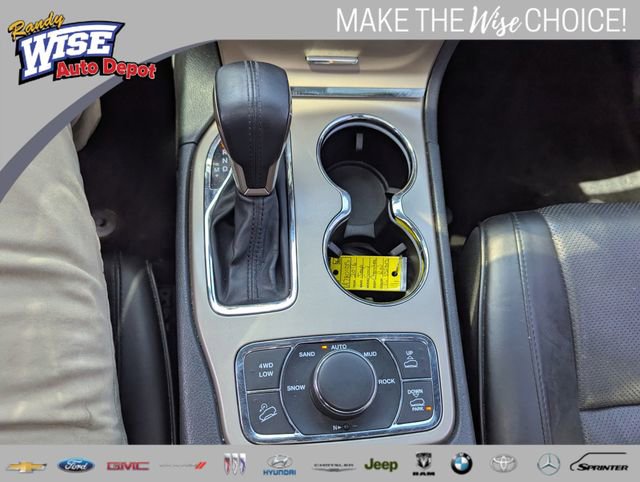 Used 2016 Jeep Grand Cherokee Summit w/ Platinum Series Group AWD/4WD image 16