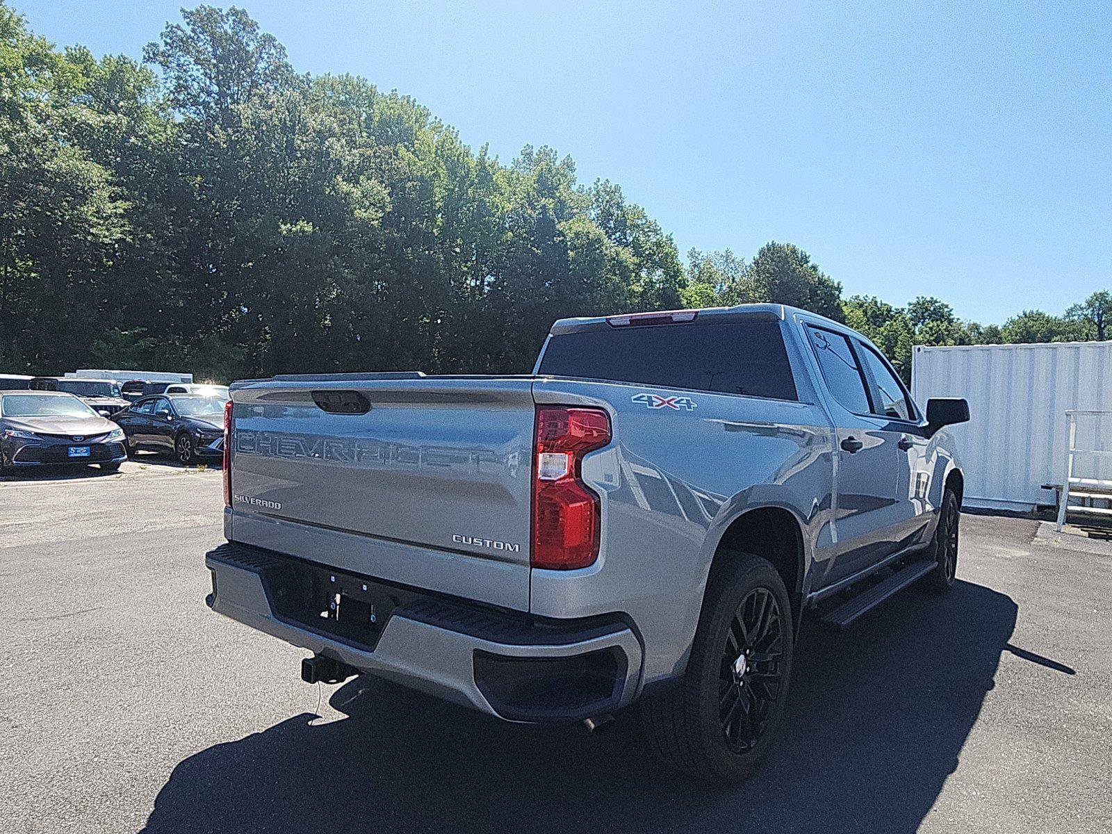Used 2024 Chevrolet Silverado 1500 Custom AWD/4WD image 5
