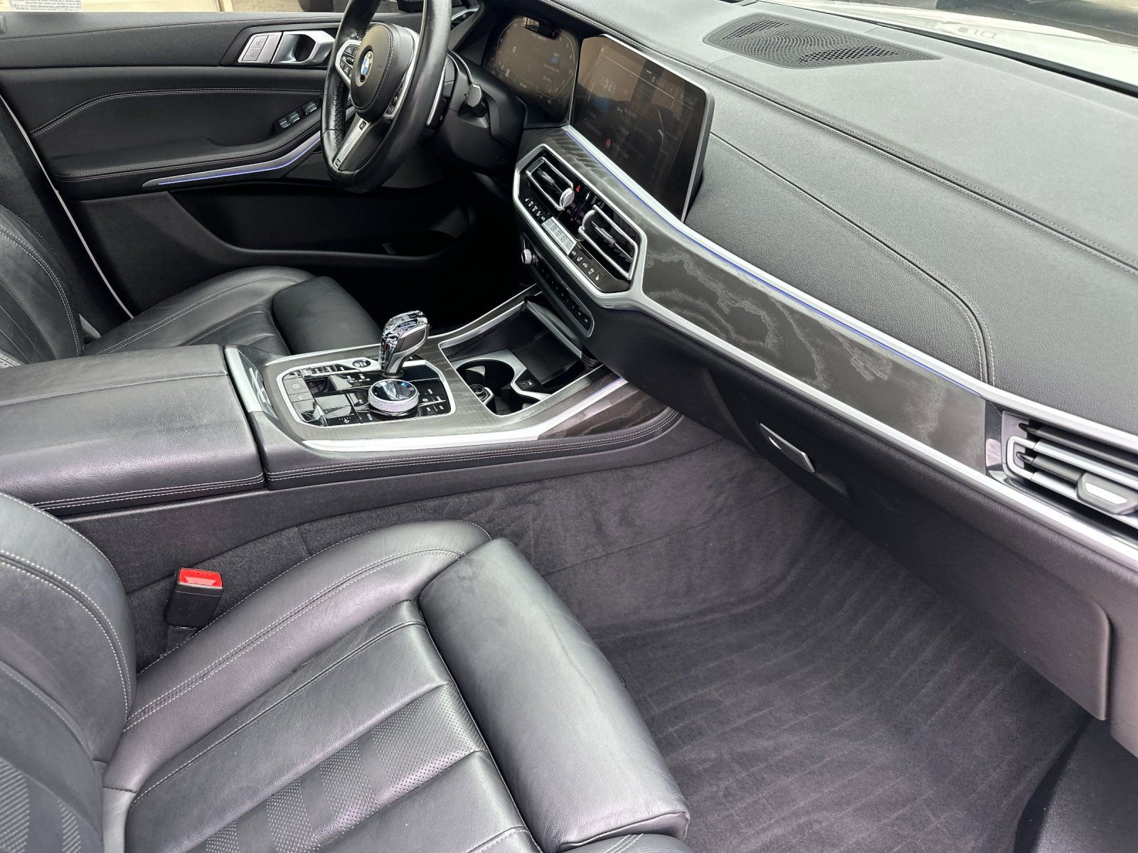 Used 2021 BMW X7 M50i AWD/4WD image 19
