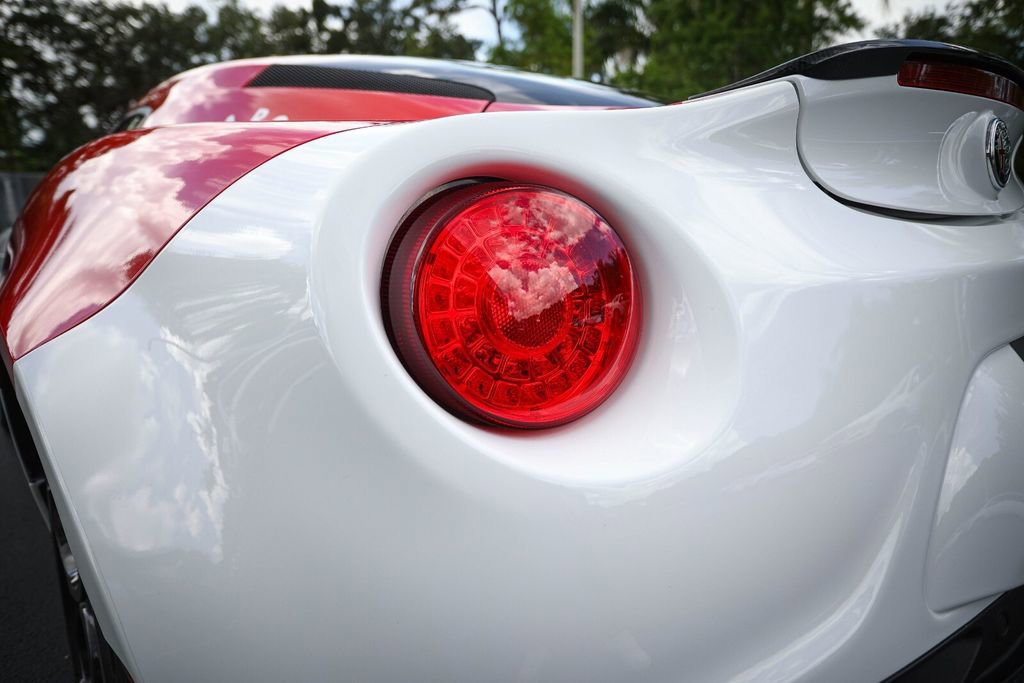 Used 2017 Alfa Romeo 4C Coupe w/ Coupe Track Package 1 RWD image 21