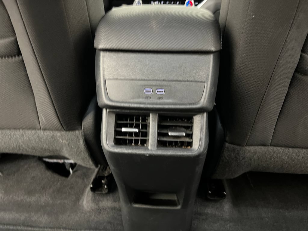 Used 2026 Chevrolet Equinox LT FWD image 26
