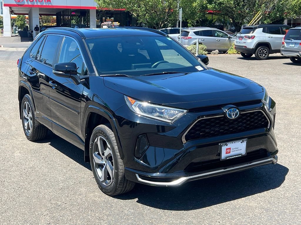 Certified 2021 Toyota RAV4 SE AWD/4WD image 2
