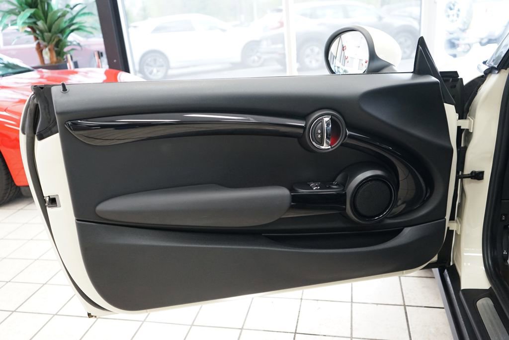 Used 2019 MINI Cooper S w/ Storage Package FWD image 21