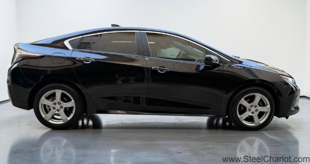 Used 2018 Chevrolet Volt LT image 7