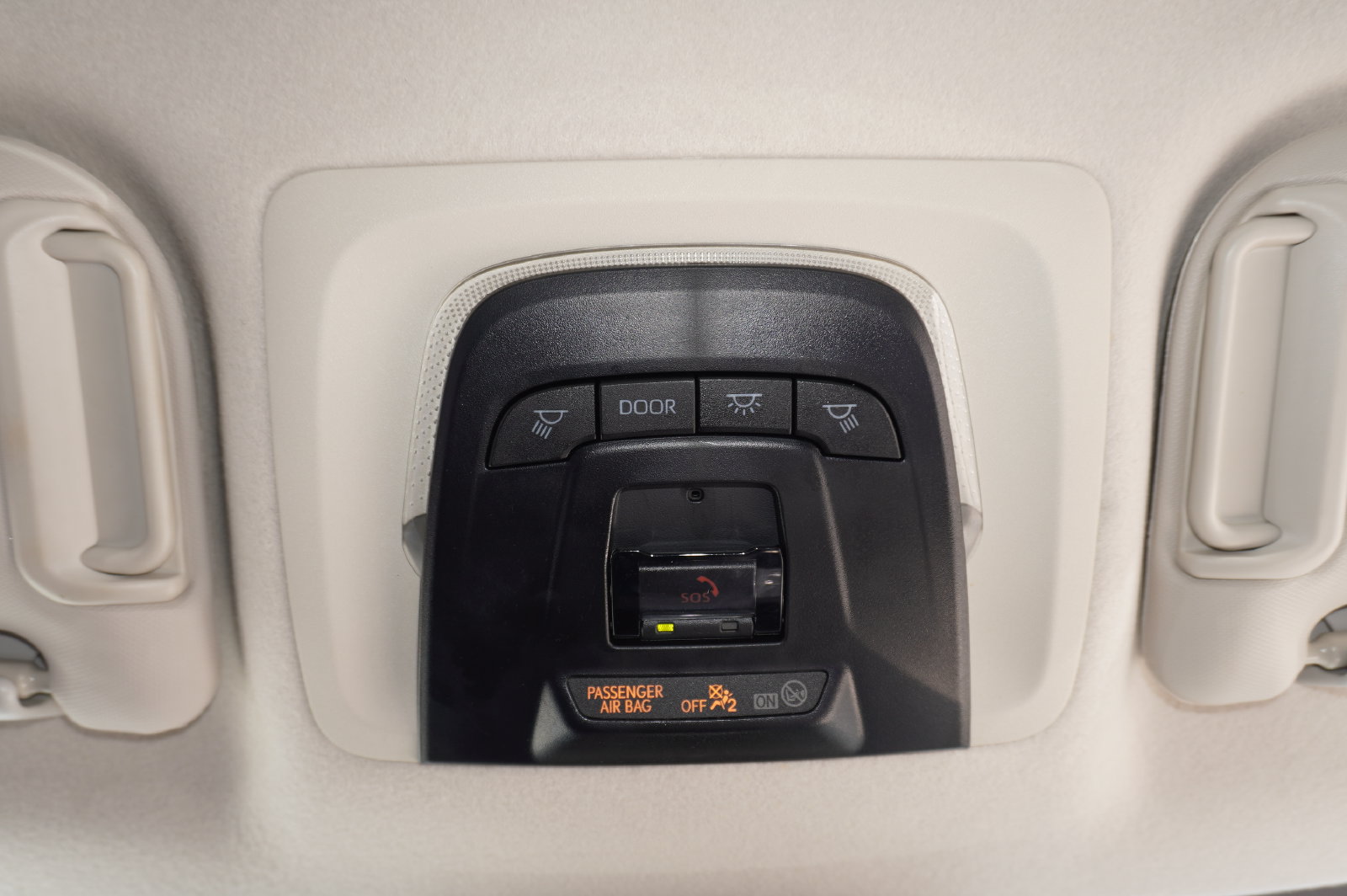 Certified 2025 Toyota Corolla LE FWD image 18