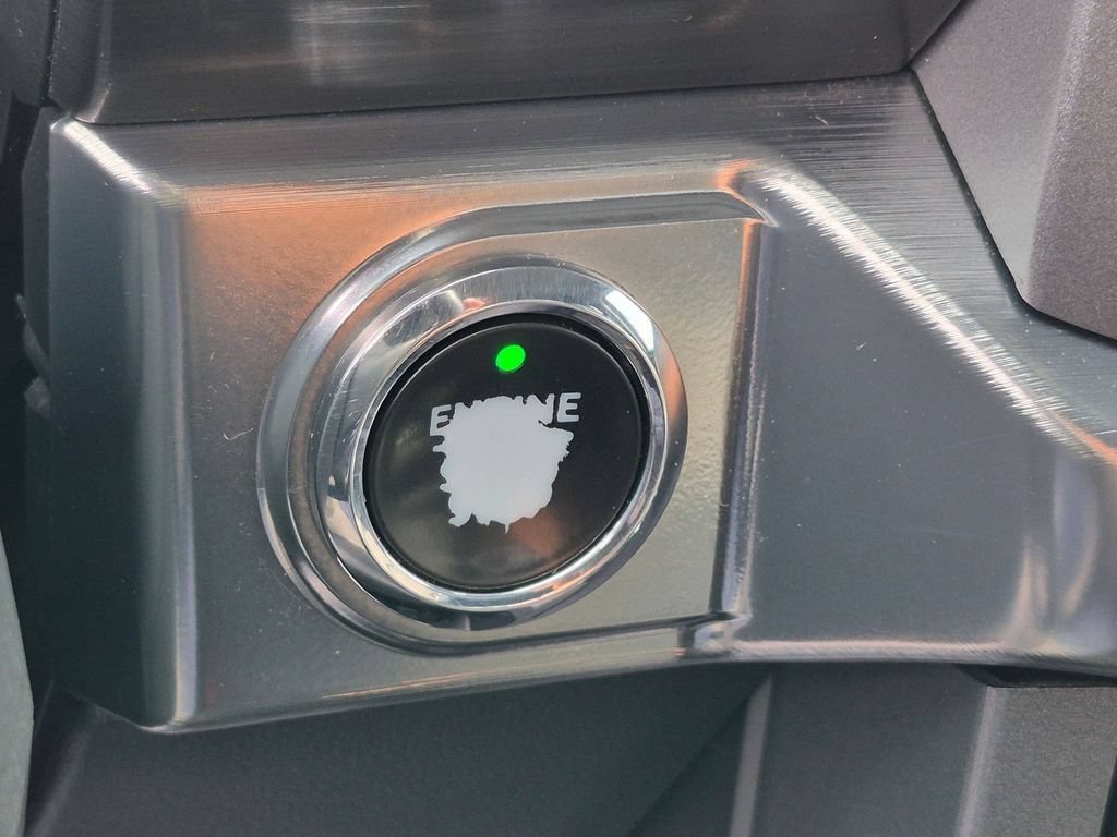 Used 2022 Ford F150 Lariat AWD/4WD image 15