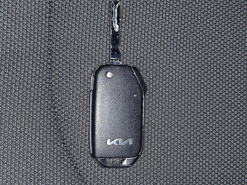 Used 2024 Kia Forte LXS image 32