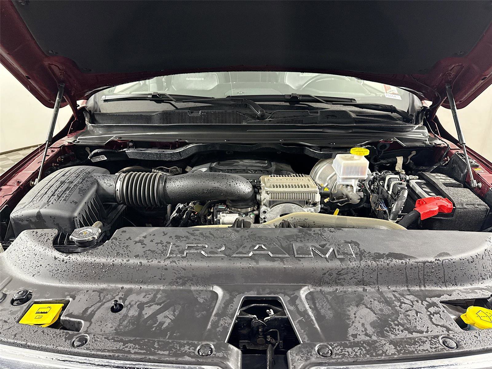 Used 2024 RAM 1500 Laramie image 22