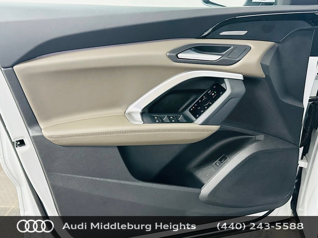 Certified 2025 Audi Q5 Premium Plus w/ Premium Plus AWD/4WD image 30
