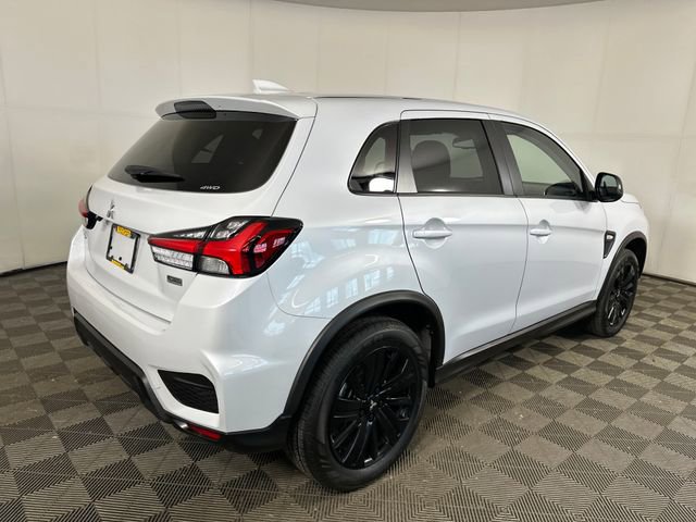 Used 2025 Mitsubishi Outlander Sport LE image 3
