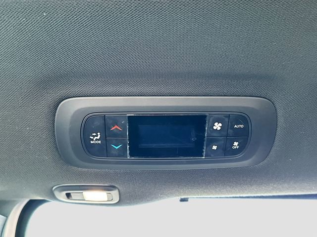 Used 2020 Chrysler Pacifica Touring-L Plus w/ Advanced Safetytec Group image 27