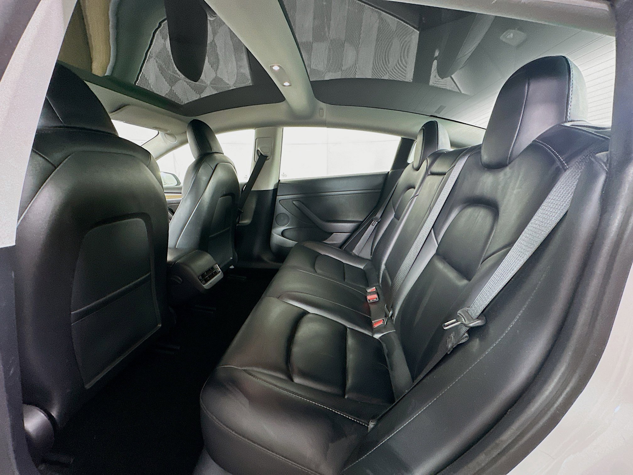 Used 2022 Tesla Model 3 image 26