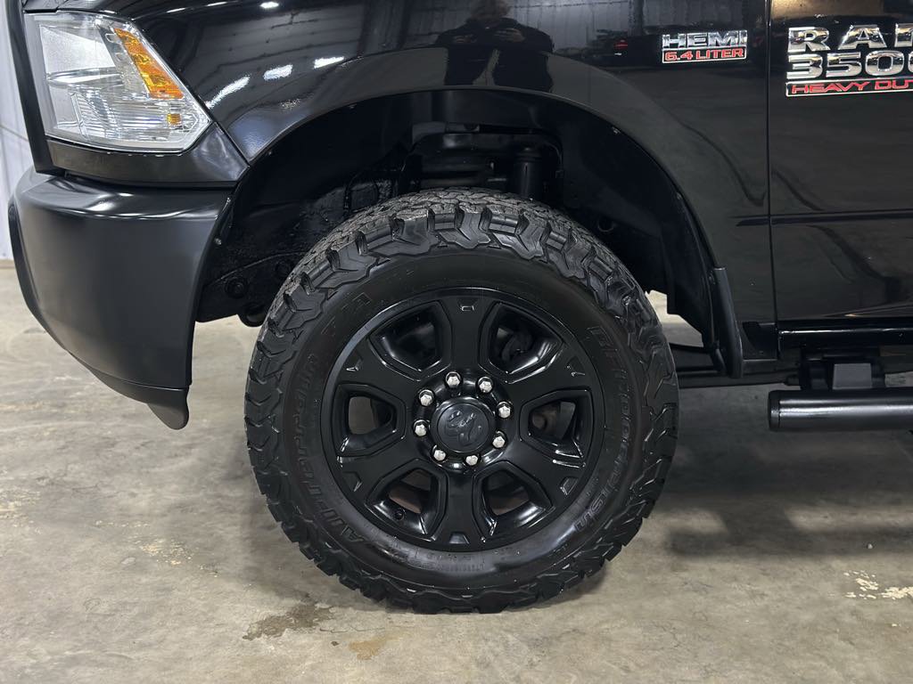 Used 2015 RAM 3500 Tradesman w/ Power & Remote Entry Group image 25