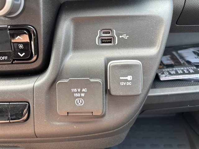 New 2024 RAM ProMaster 2500 w/ Quick Order Package 22G SLT FWD image 21