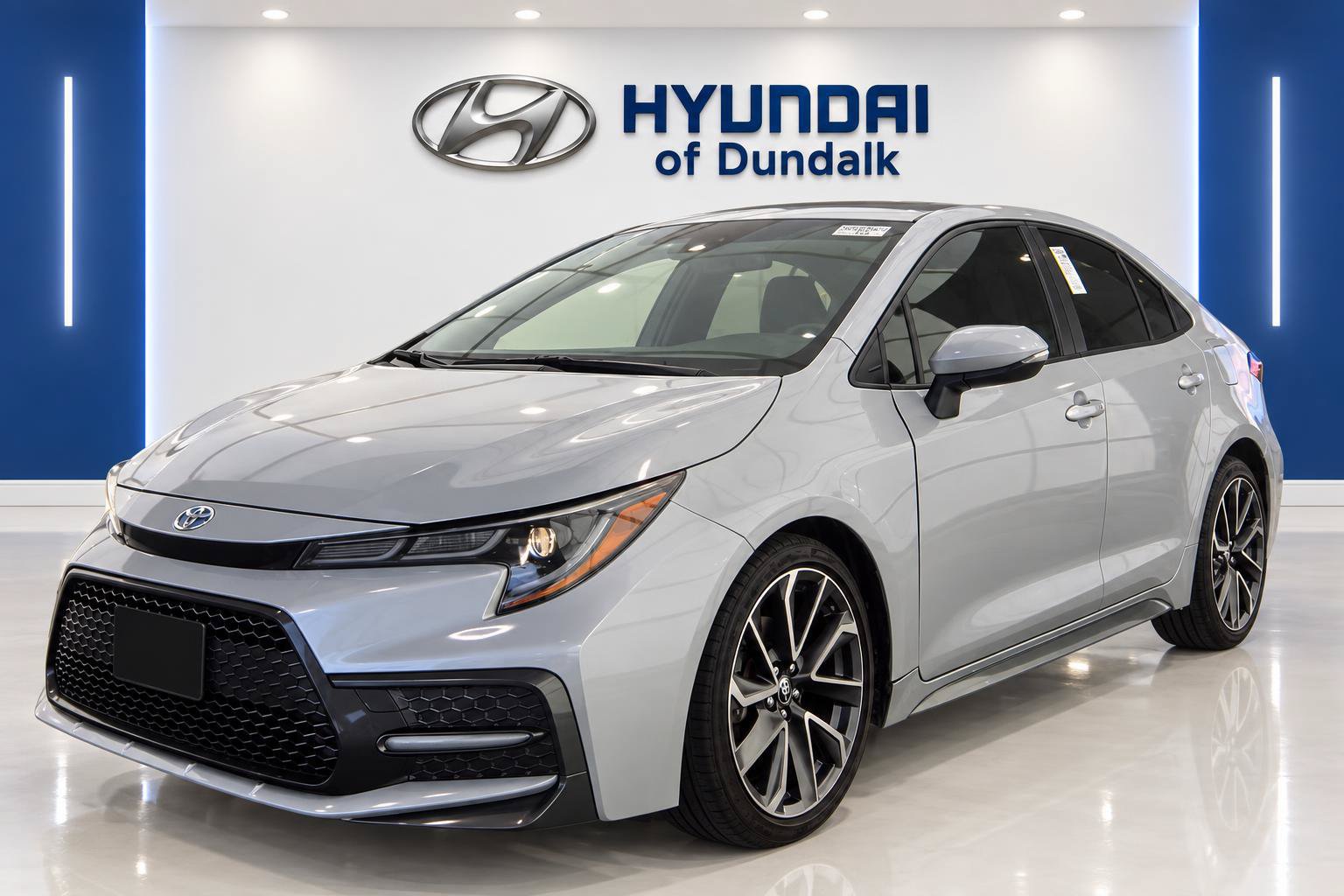 Used 2020 Toyota Corolla SE FWD image 1