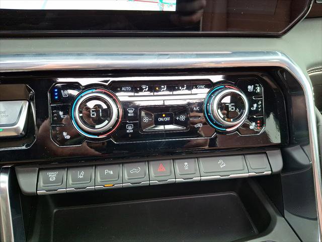 Used 2025 GMC Sierra 2500 Denali Ultimate image 11