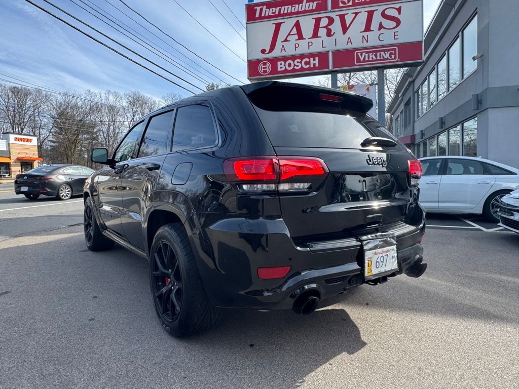 Used 2018 Jeep Grand Cherokee SRT image 6