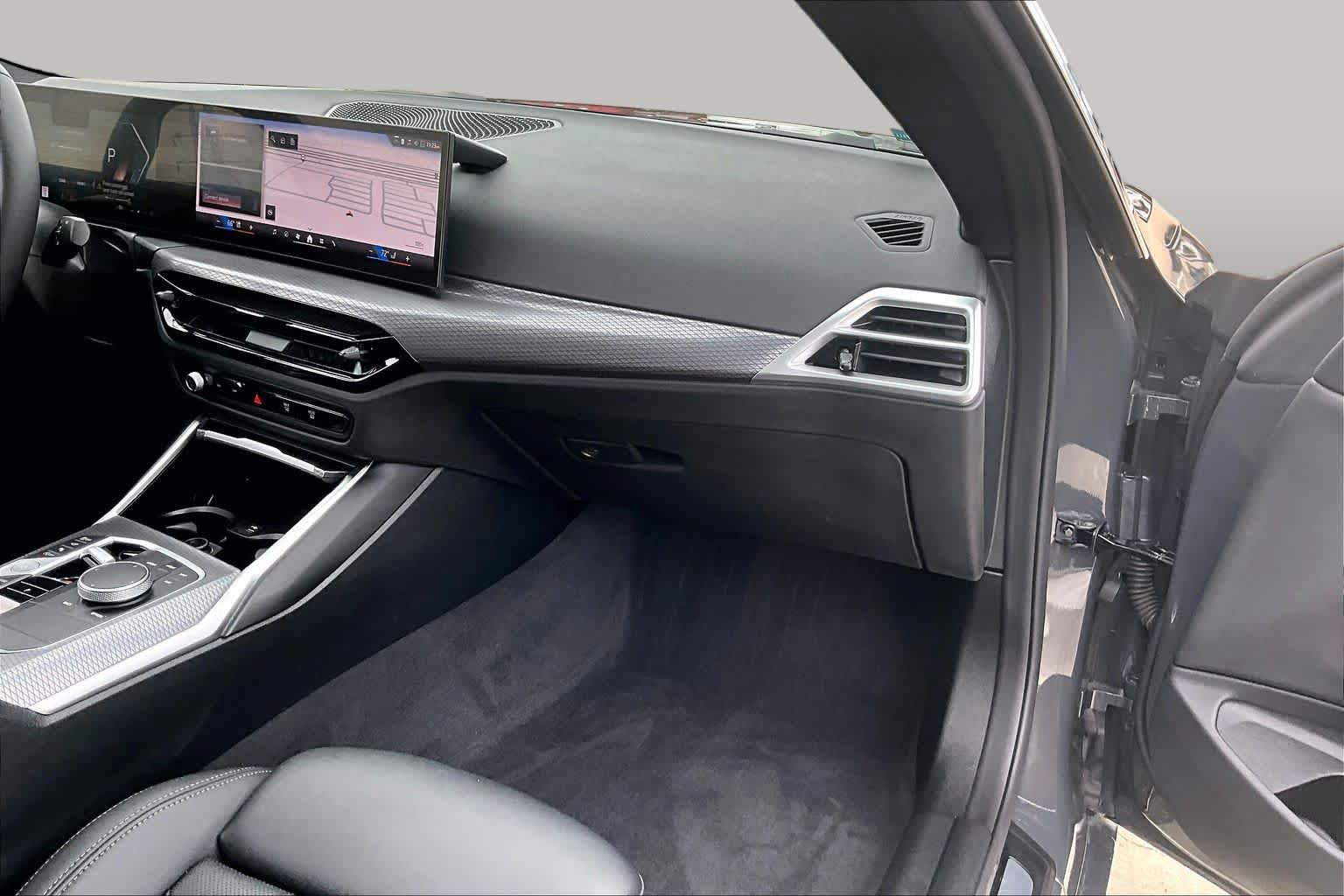 Used 2026 BMW 430i Coupe w/ Parking Assistance Package RWD image 15