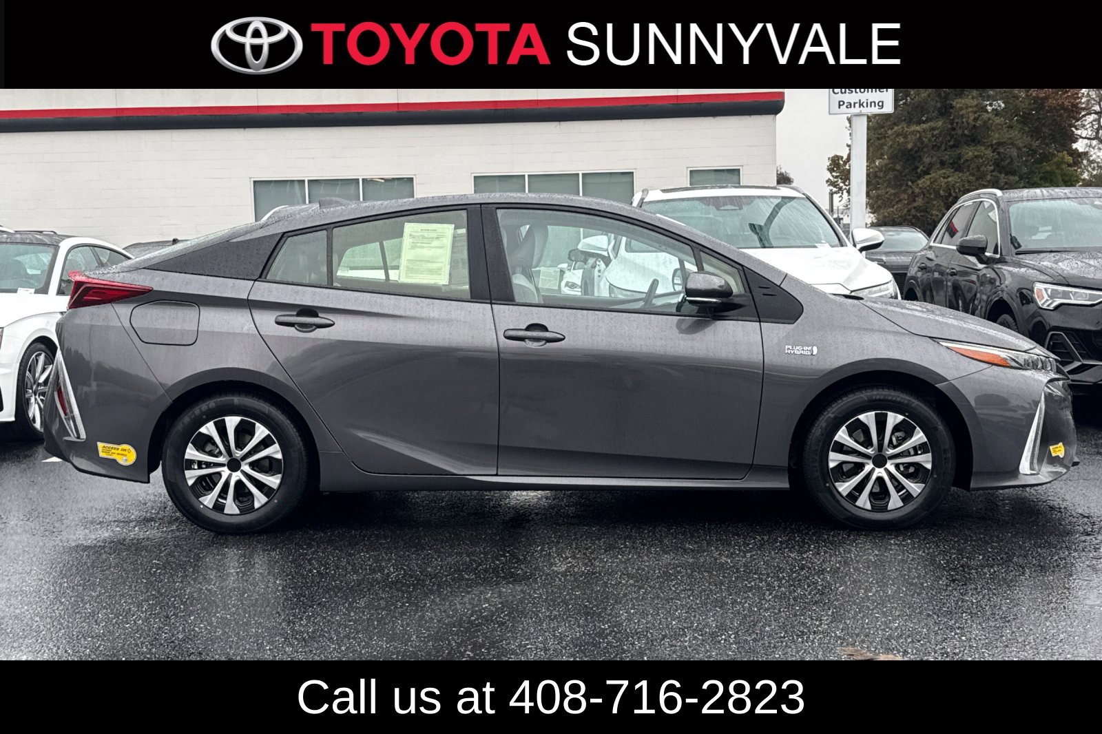 Used 2022 Toyota Prius Prime XLE FWD image 8