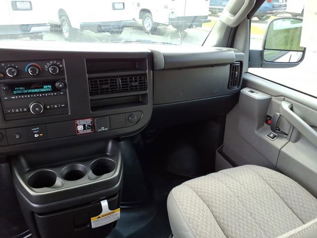 New 2026 GMC Savana 2500 w/ Driver Convenience Package RWD image 11