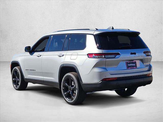 New 2025 Jeep Grand Cherokee L Limited w/ Black Appearance Package image 9