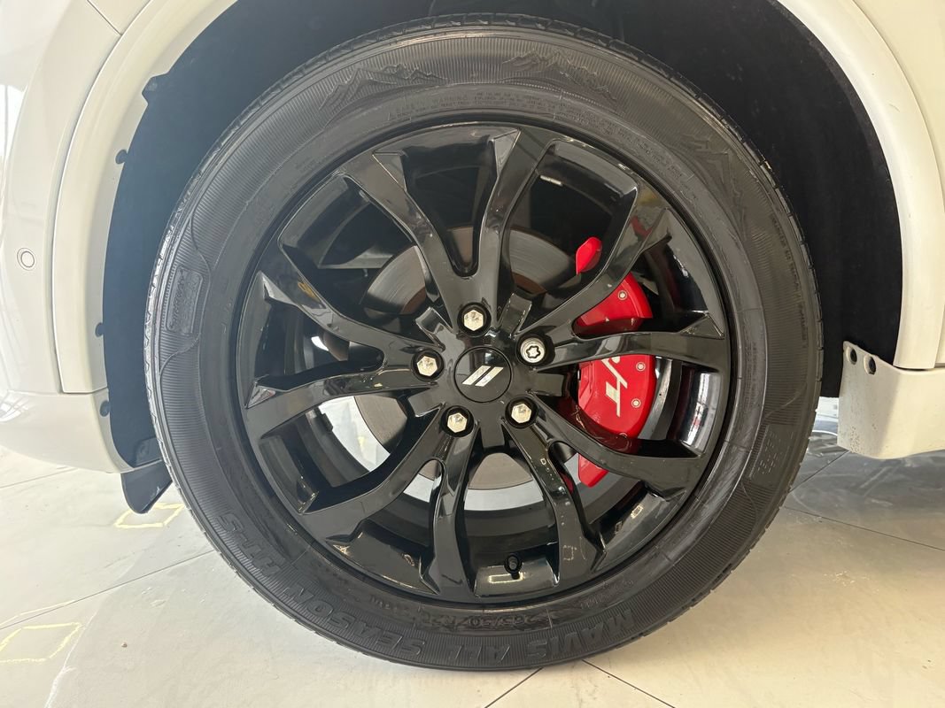 Used 2019 Dodge Durango R/T w/ Blacktop Package AWD/4WD image 45