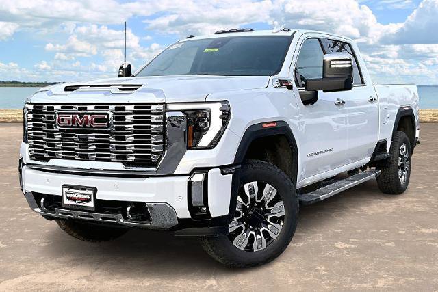 New 2026 GMC Sierra 2500 Denali w/ Denali Reserve Package image 2