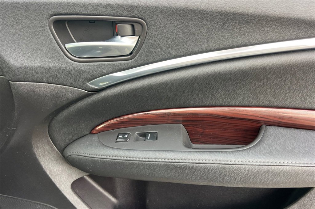 Used 2015 Acura MDX FWD w/ Technology Package image 22