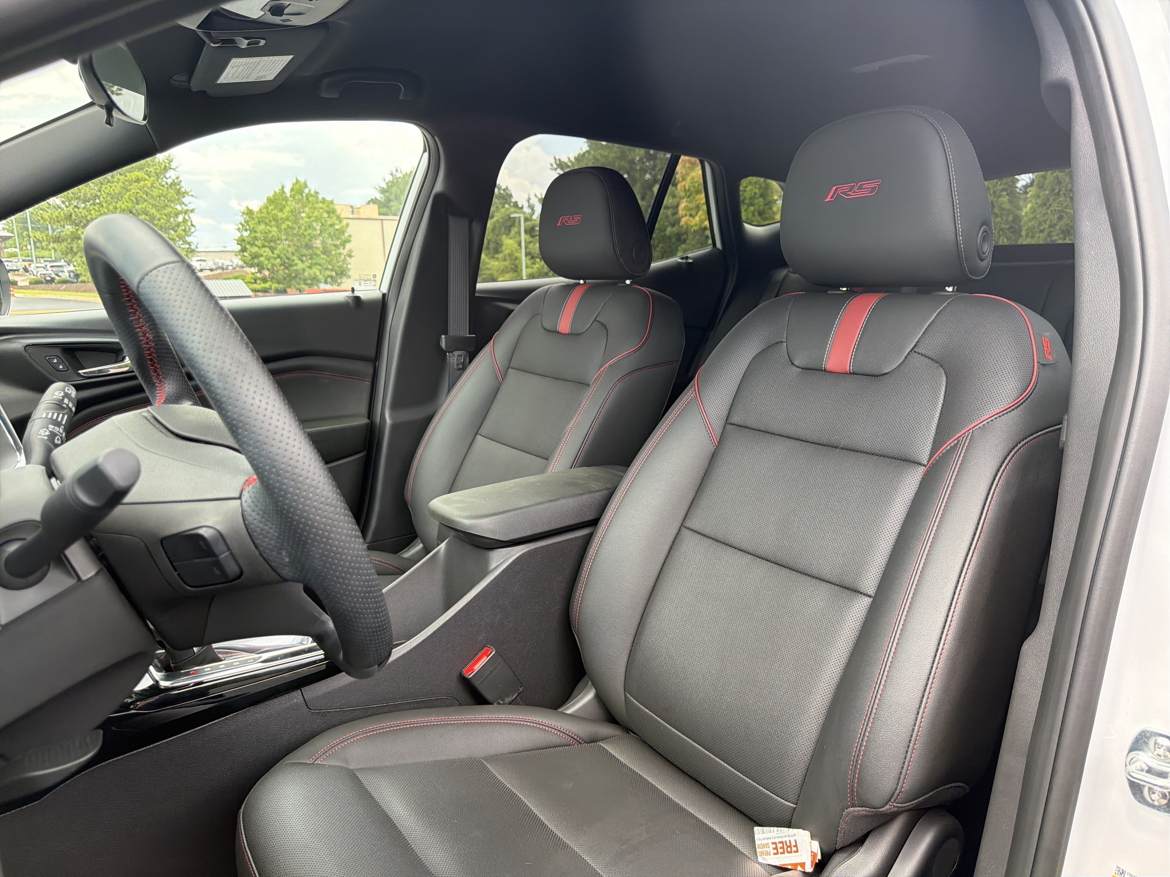 Used 2025 Chevrolet Trax RS w/ Driver Confidence Package FWD image 64
