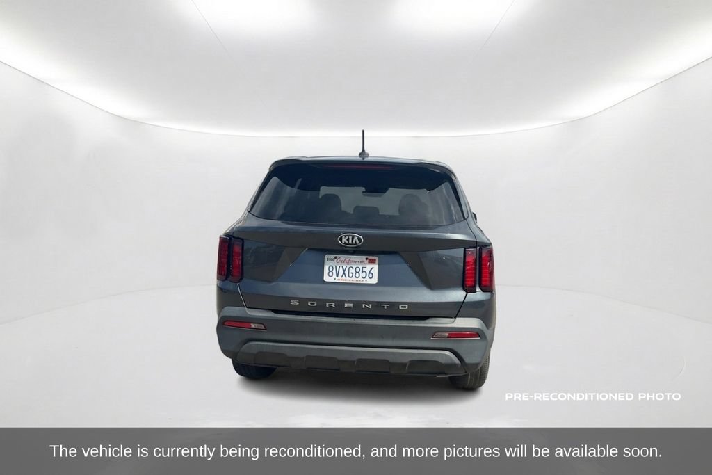 Used 2021 Kia Sorento LX FWD image 7