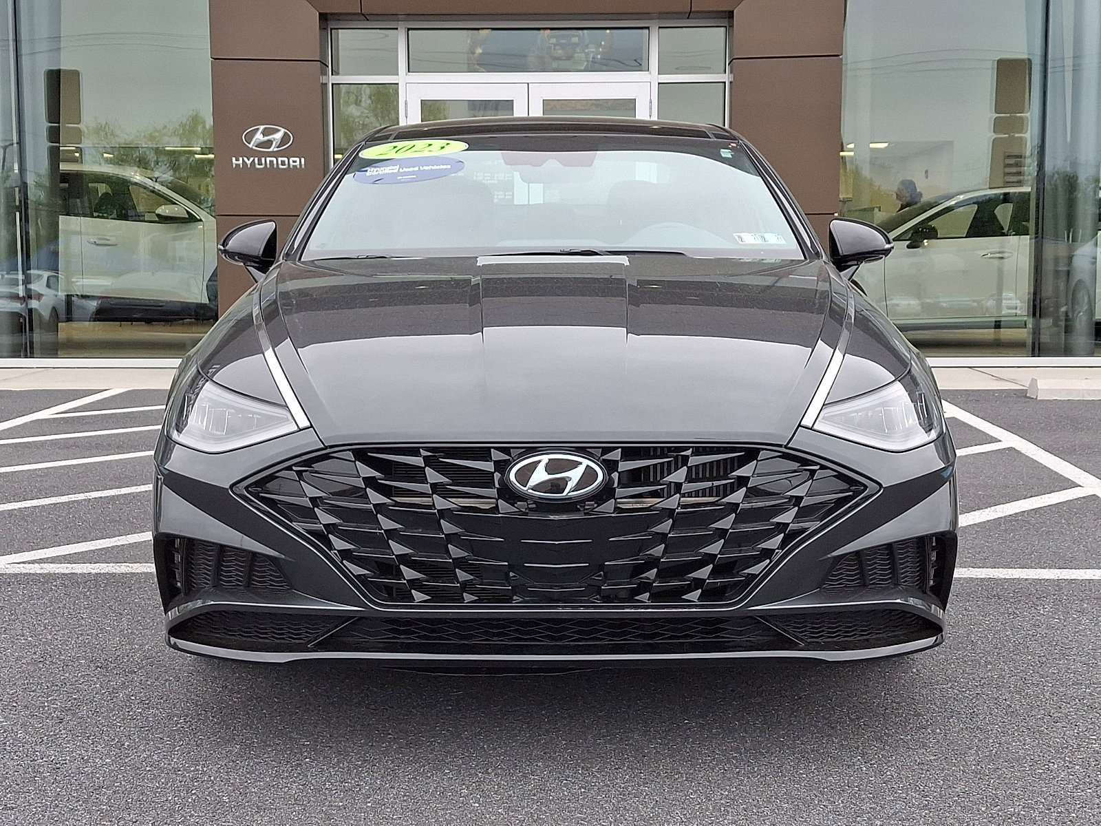 Used 2023 Hyundai Sonata SEL Plus w/ Cargo Package FWD image 2