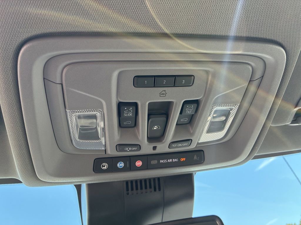 Used 2022 GMC Sierra 1500 Denali AWD/4WD image 24