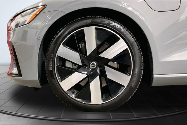 Certified 2024 Volvo S60 T8 Plus w/ Climate Package AWD/4WD image 11