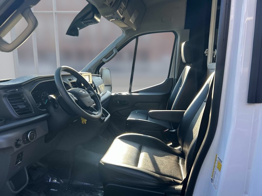 Used 2023 Ford Transit 150 Medium Roof RWD image 10