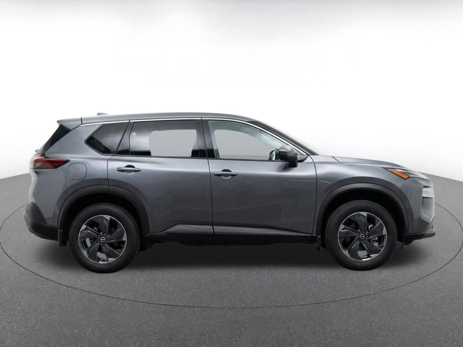 Used 2025 Nissan Rogue SV FWD image 10