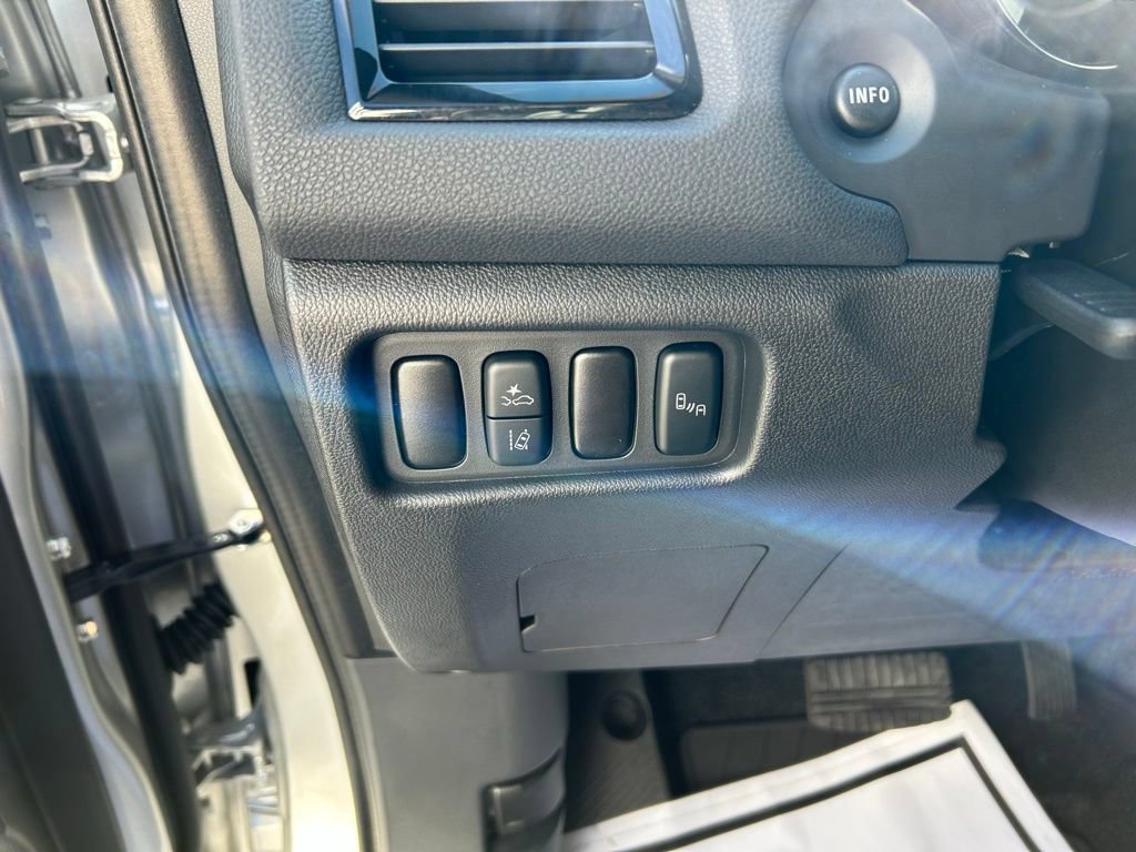 Used 2025 Mitsubishi Outlander Sport SEL AWD/4WD image 54