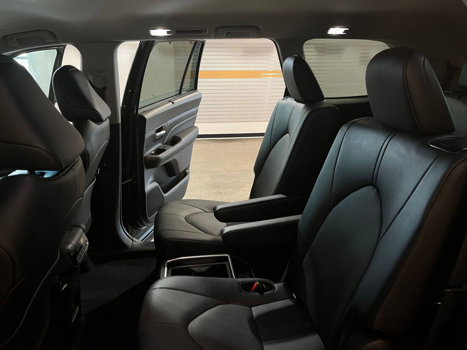 Used 2025 Toyota Grand Highlander FWD image 41