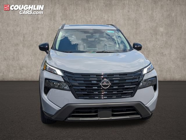 New 2026 Nissan Rogue Dark Armor AWD/4WD image 2