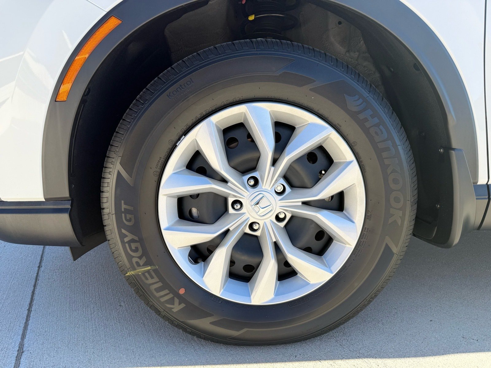 New 2026 Honda CR-V LX image 7