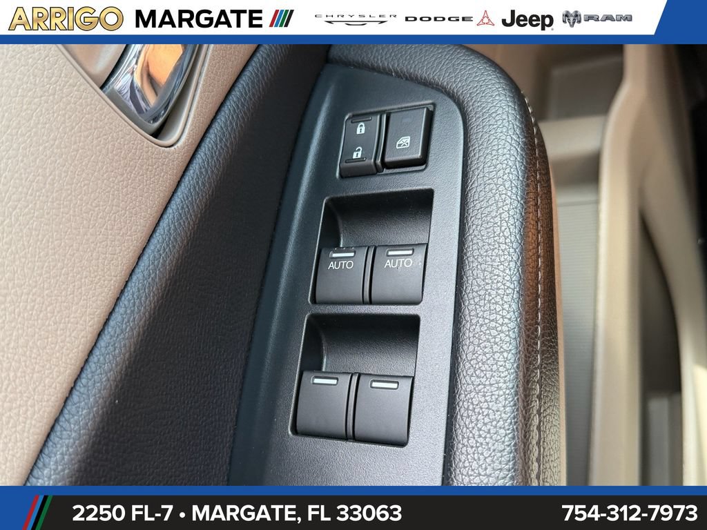 Used 2023 Honda Ridgeline RTL-E image 36