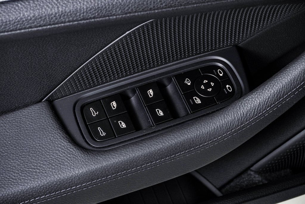 New 2026 Porsche Panamera 4 AWD/4WD image 26