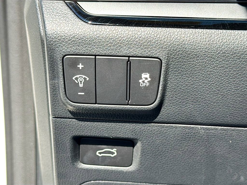 Certified 2025 Kia K5 GT-Line w/ GT-Line Premium Package image 13