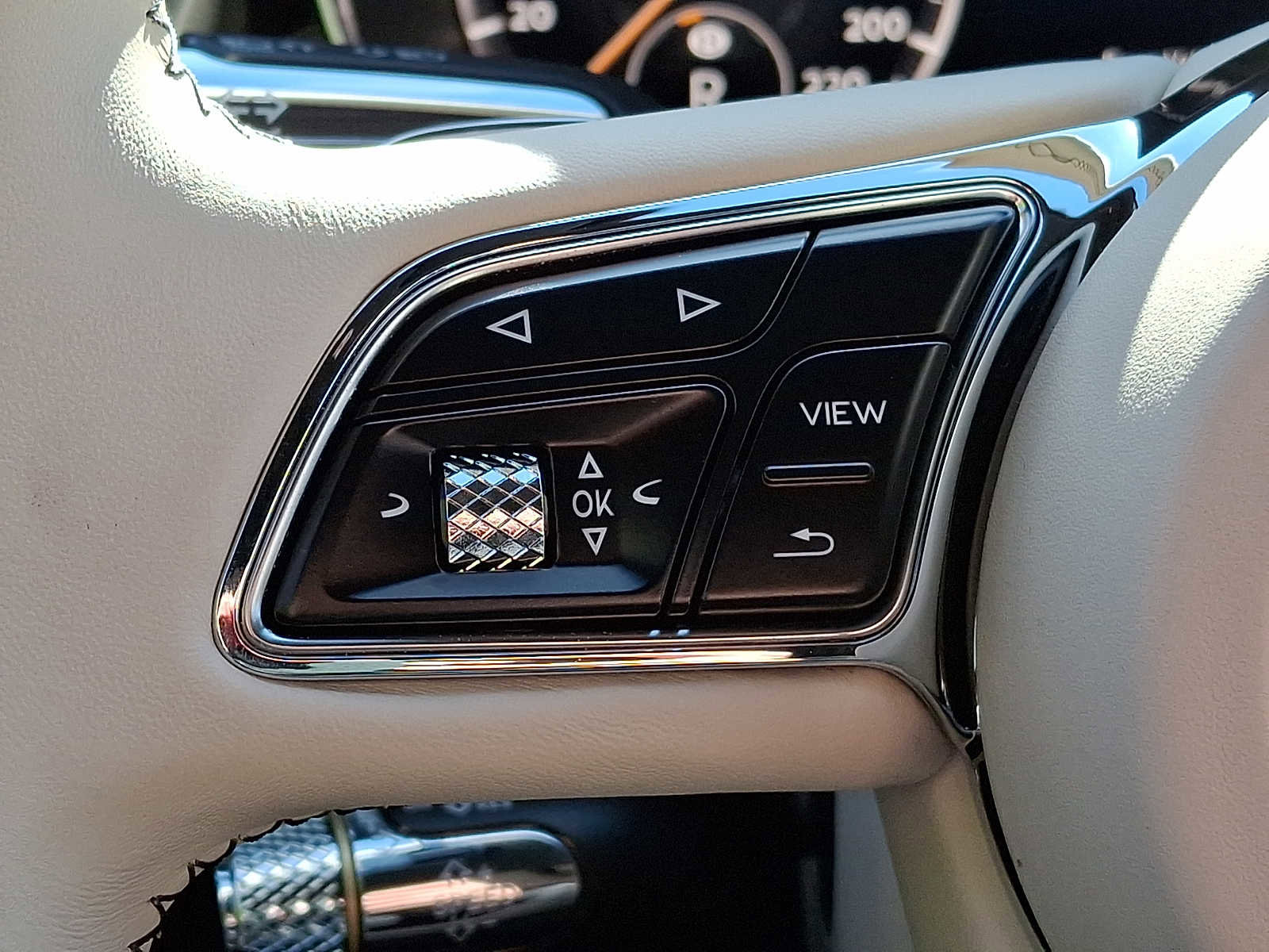 Used 2023 Bentley Continental GT Mulliner AWD/4WD image 20