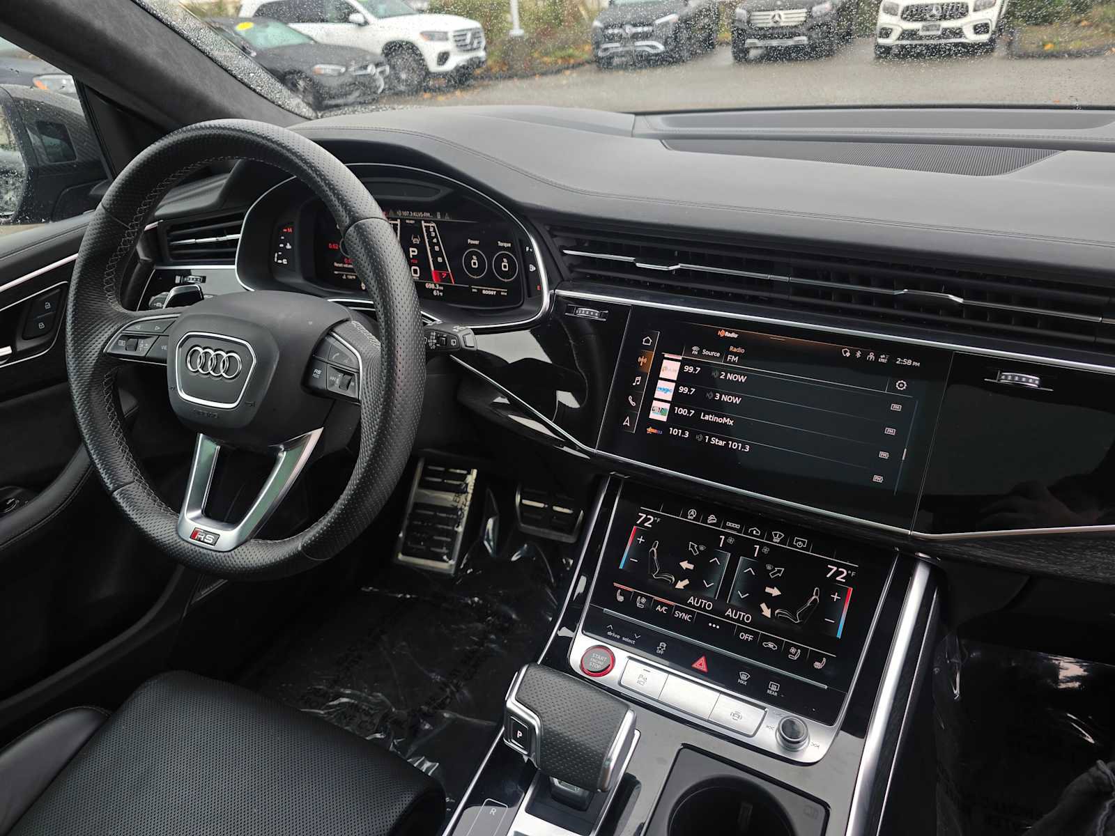 Used 2021 Audi RS Q8 w/ Carbon Optic Package image 10