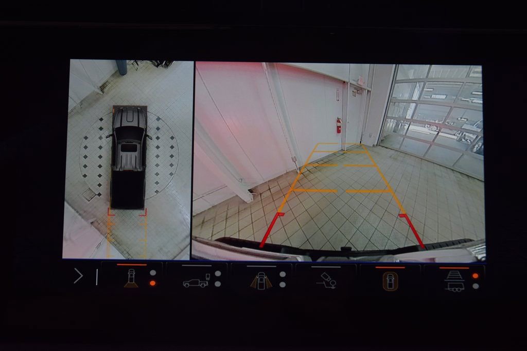 Used 2024 GMC Sierra 3500 Denali Ultimate image 57